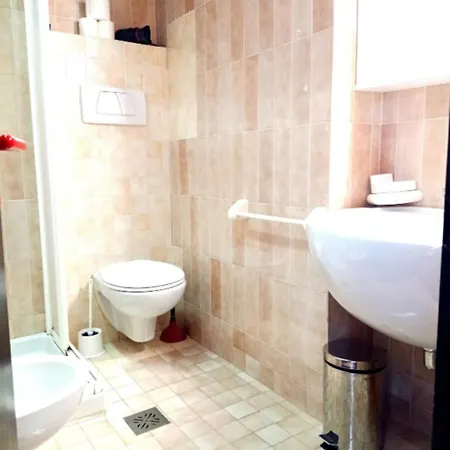 Apartment Viola Fronte Sirmione